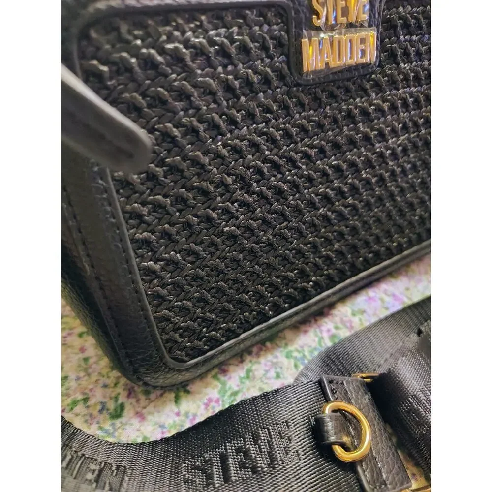 NWOT Steve Madden Woven Black Crossbody Camera Bag